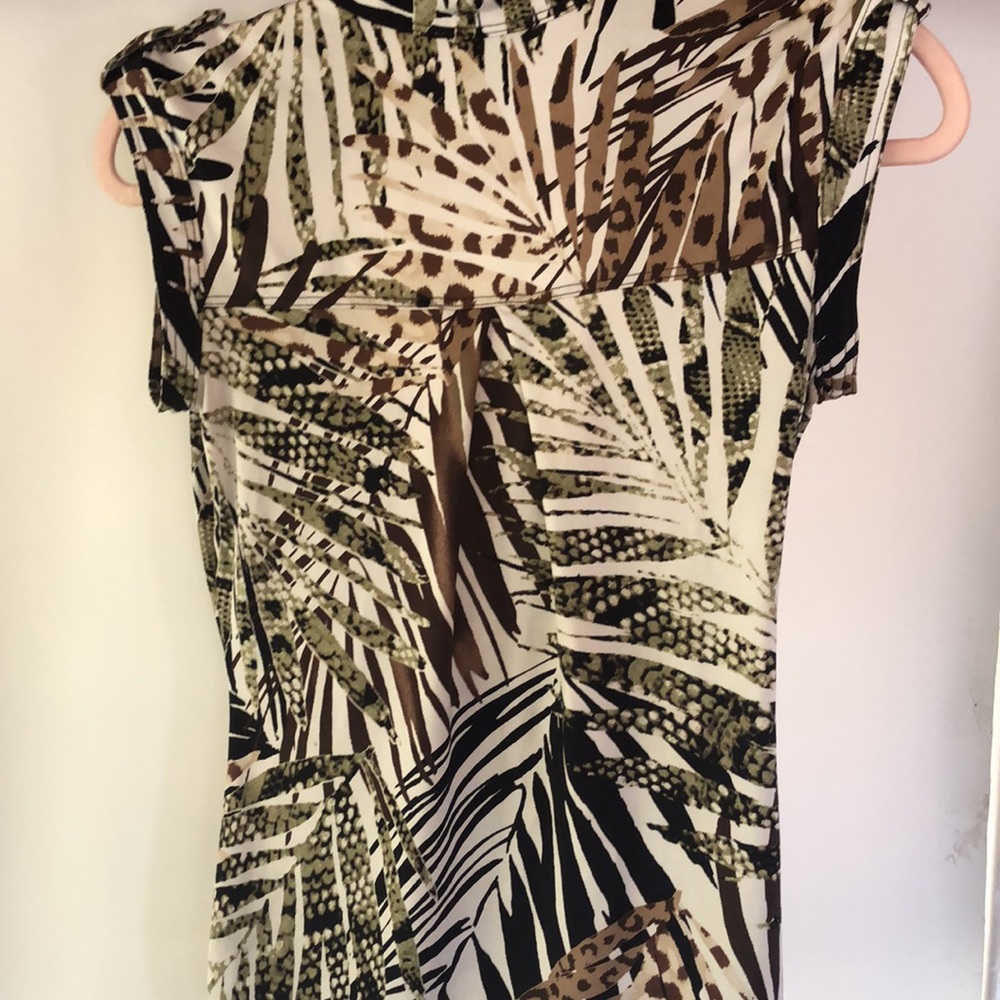 Cache’ jungle print top - Picture 9 of 12
